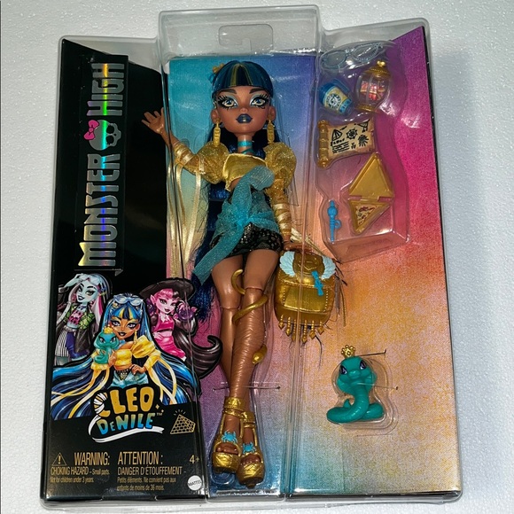 Monster High Doll CLEO DENILE in Gold and Black with Blue Highlights - Picture 1 of 5